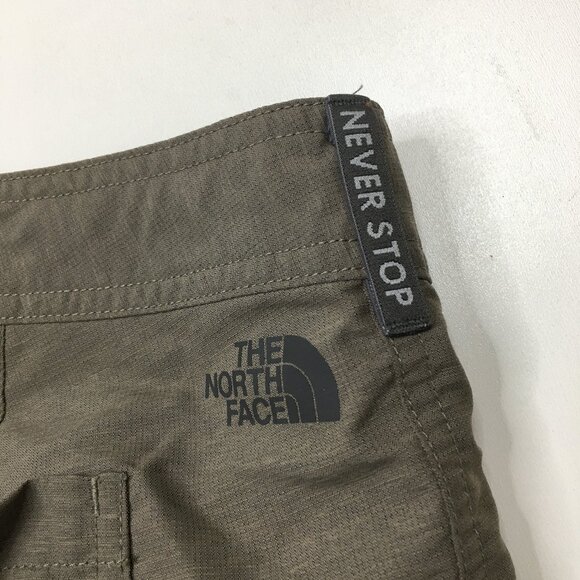 THE NORTH FACE Brown/Stone Drawstring Waist Adjustable Hem Activewear Shorts - Picture 14 of 14
